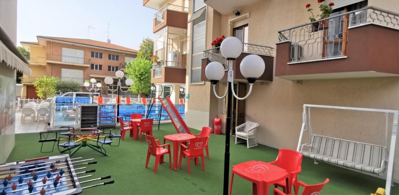 Hotel Cosmos Rimini Eksteriør bilde