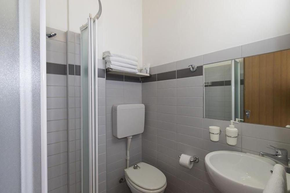 Hotel Cosmos Rimini Eksteriør bilde